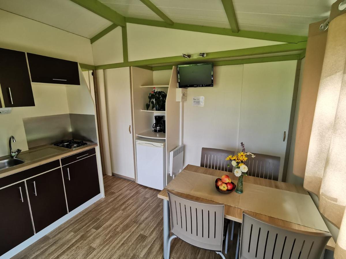 Camping Neubauer - Mobilheime ميلستاف المظهر الخارجي الصورة